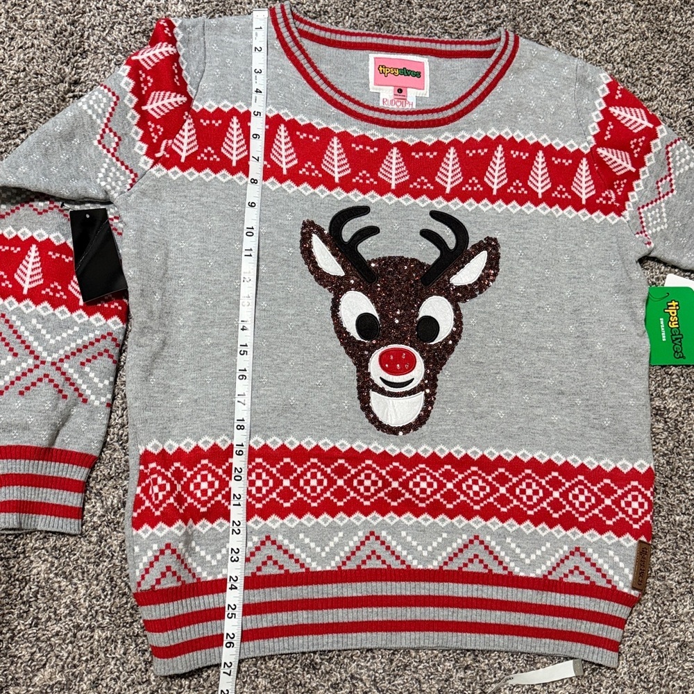Light Up Christmas Sweater - Picture 10 of 10